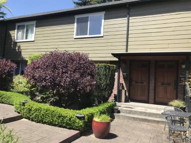 Main picture of 1403 NW 23rd Ave