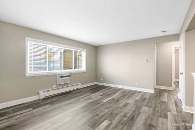 Main picture of 4747 N Ronald St