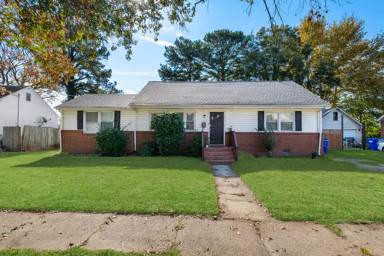Main picture of 2733 Mapleton Ave