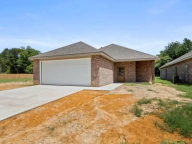 Main picture of 1277 Miller St