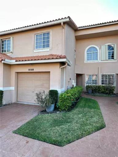 Main picture of 8588 Jade Dr