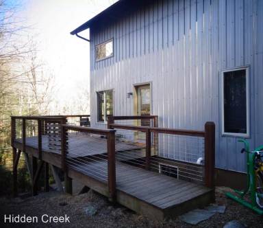 Main picture of 215 Rocky Creek Rd