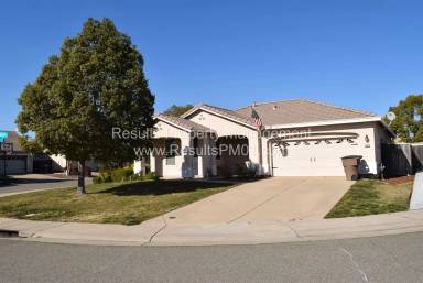 Main picture of 300 Dedham Ct