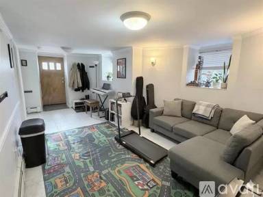 Main picture of 519 Main St