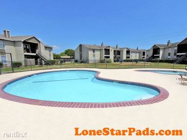 Main picture of Candlewood Apartments