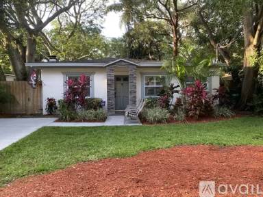 Main picture of 3215 W Villa Rosa St