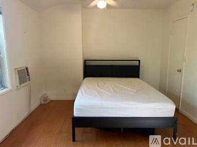 Main picture of 9430 Charleville Blvd
