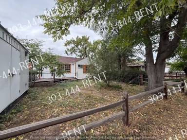Main picture of 1435 Ingalls St
