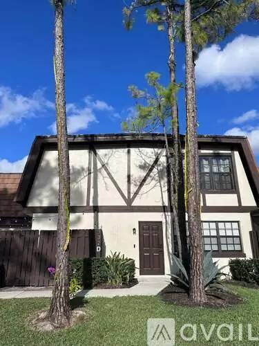 Main picture of 132 Weybridge Cir