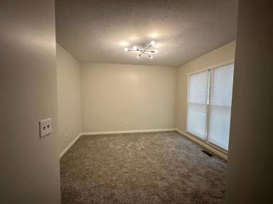 Main picture of 1047 Blue Ridge Dr