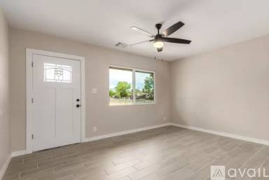 Main picture of 2630 W Lane Ave