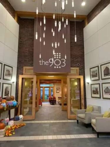 Main picture of The 903