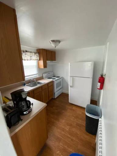 Main picture of 40 W Grant St