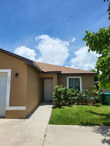 Main picture of 529 Cultural Park Blvd S