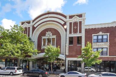 Main picture of 1625 W Howard St