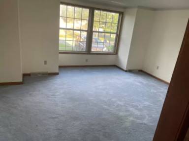 Main picture of 26 Rushford Ln
