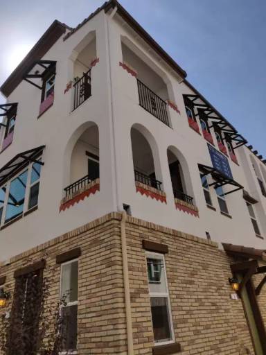 Main picture of 2732 Sorano Ct