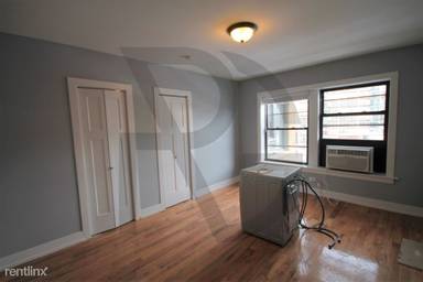 Main picture of 550 W Arlington Pl Apartments