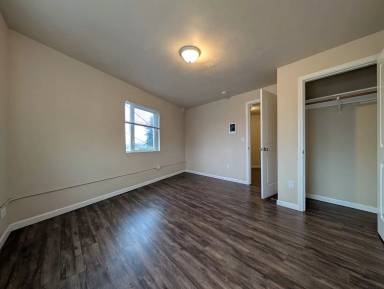 Main picture of 307 Main St