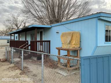 Main picture of 325 W Main St