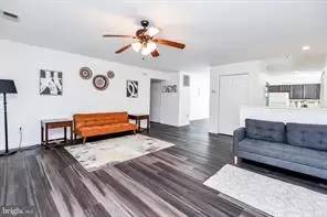 Main picture of 11223 Hannah Way
