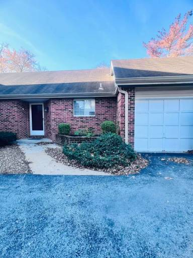 Main picture of 3707 Candlewyck Club Dr