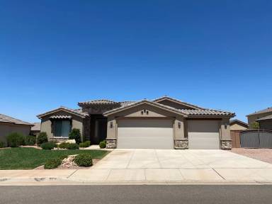 Main picture of 3263 E Crimson Ridge Dr