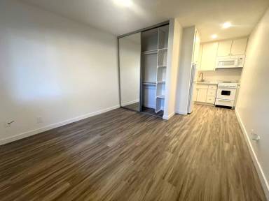 Main picture of 1749 N Vulcan Ave