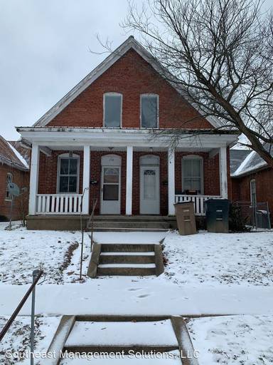 Main picture of 702 S Ellis St