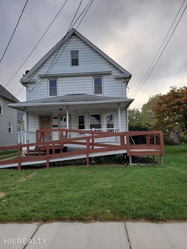Main picture of 424 Oberlin Ave