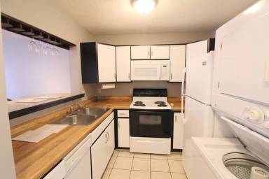 Main picture of Hunters Ridge Condominiums