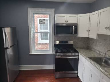 Main picture of 327 W School House Ln