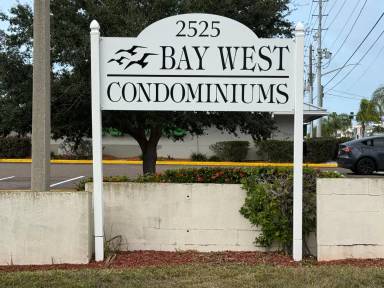 Main picture of Bay West Condominiums