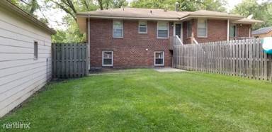 Main picture of 1647 NW 81st St