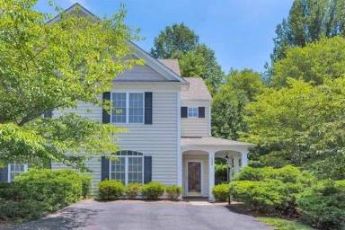 Main picture of 1047 Bristlecone Ln