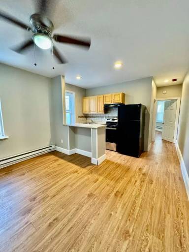 Main picture of 3015 Richmond St