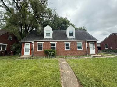 Main picture of 350 Wallace Dr