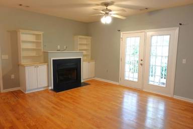 Main picture of 423 McKenna Cir