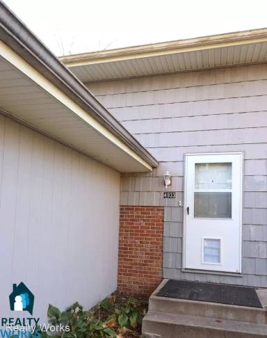 Main picture of 4931 Ginny Ave
