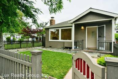 Main picture of 2135 Wellesley St