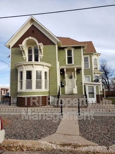 Main picture of 715 15th St