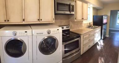Main picture of 346 Iroquois Ave