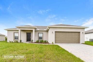 Main picture of 3724 NE 14th Pl