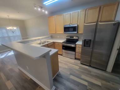 Main picture of 1013 Claret Ln