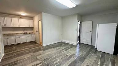 Main picture of 3007 Lanikaula St