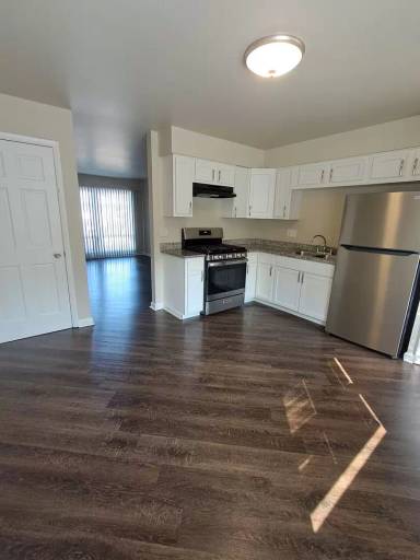 Main picture of 4211 Middlebury Ave