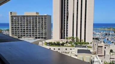Main picture of Waikiki Marina