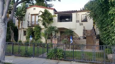 Main picture of 454 S Roxbury Dr