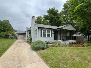 Main picture of 3507 E 15th St