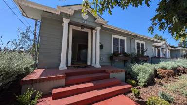 Main picture of 1303 Laurel St